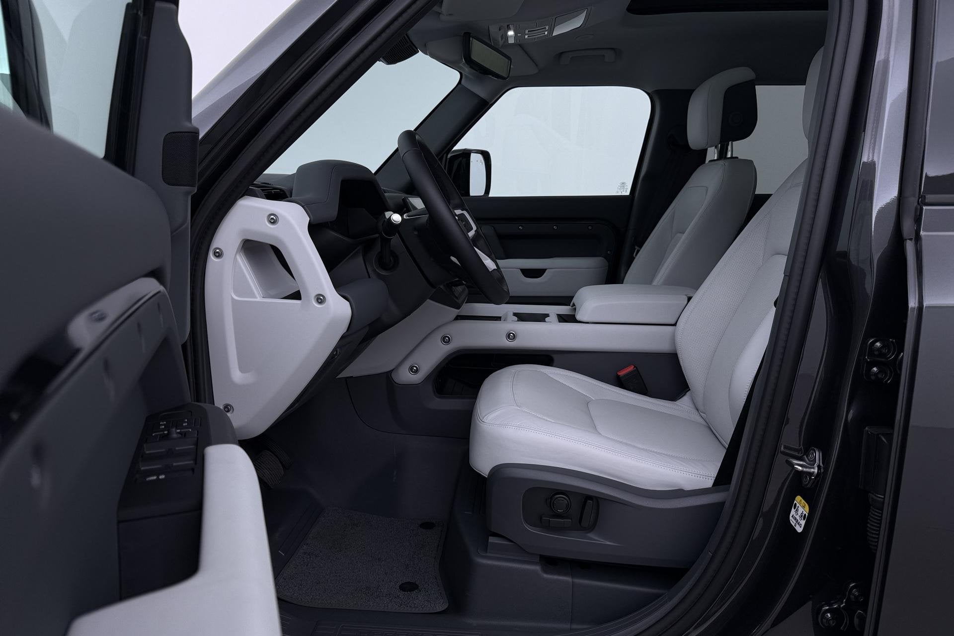 Land Rover Defender 110 P300e X-Dynamic HSE | MY26 | Luchtve, Auto's, Automaat, Euro 6, 4 cilinders, 150 min
