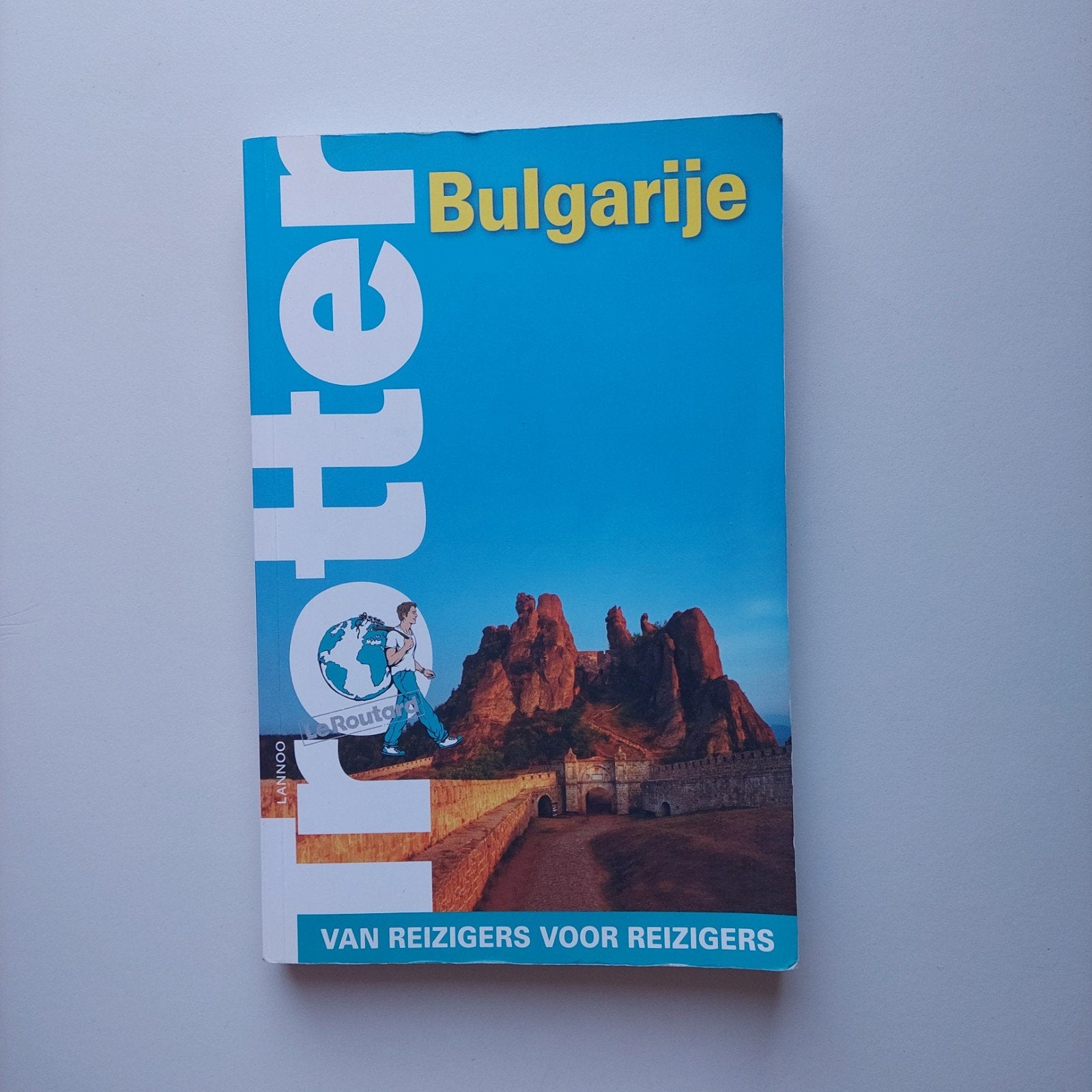 reisgids Trotter Bulgarije Nederlandstalig paperback Lannoo, Philippe Gloaguen, Europa, Ophalen of Verzenden, Zo goed als nieuw