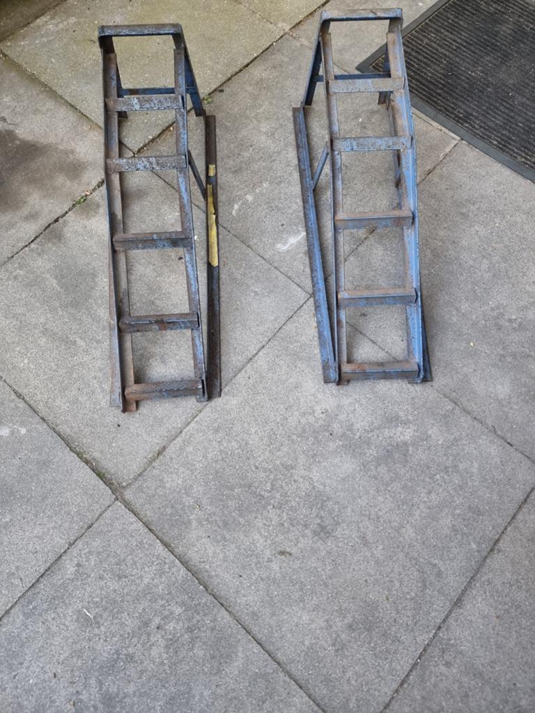Set van 2 stevige oprijplaten voor voertuigen, Ophalen, Gebruikt