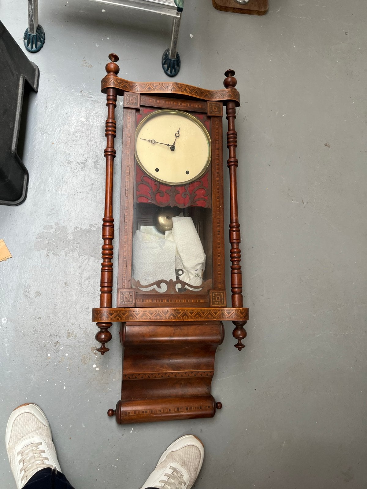 Antieke wandklok - loopt niet, Ophalen of Verzenden