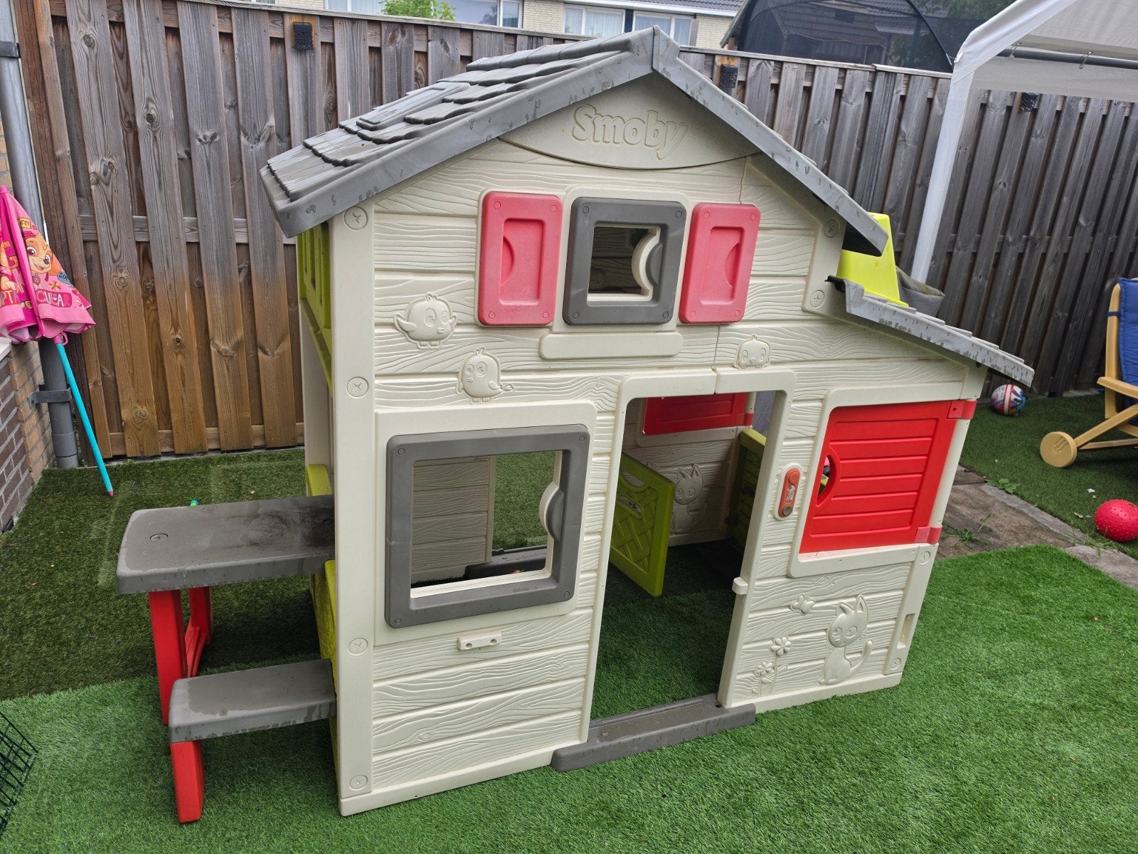 Smoby speelhuisje met picknick bankje, Kinderen en Baby's, Speelgoed | Buiten | Speelhuisjes, Ophalen, Gebruikt, Kunststof