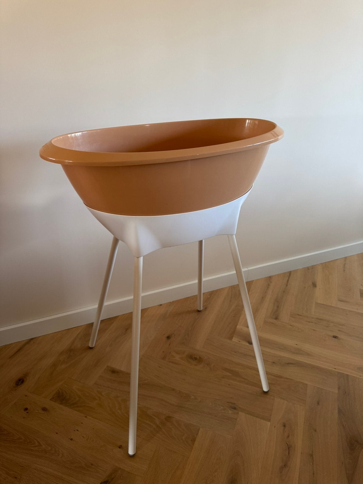 Luma babybad met standaard, badinzet en thermometer, Ophalen, Zo goed als nieuw, Badje, Standaard
