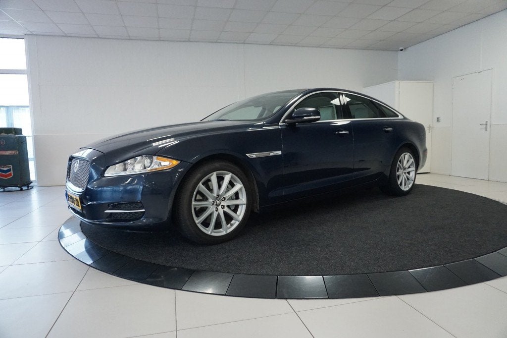 Jaguar XJ Panoramadak full options, Auto's, Jaguar, Bedrijf, XJ, ABS, Adaptive Cruise Control, Airbags, Alarm, Bluetooth, Boordcomputer