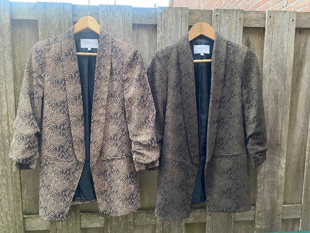 ***Costes*** twee snake blazers groen en beige maat S, Overige kleuren, Ophalen of Verzenden, Zo goed als nieuw, Maat 36 (S)
