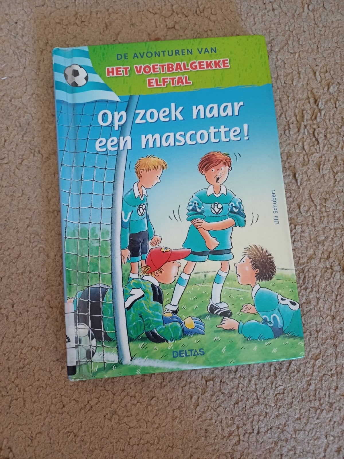 Op zoek naar een mascotte!, Ophalen of Verzenden, Fictie algemeen