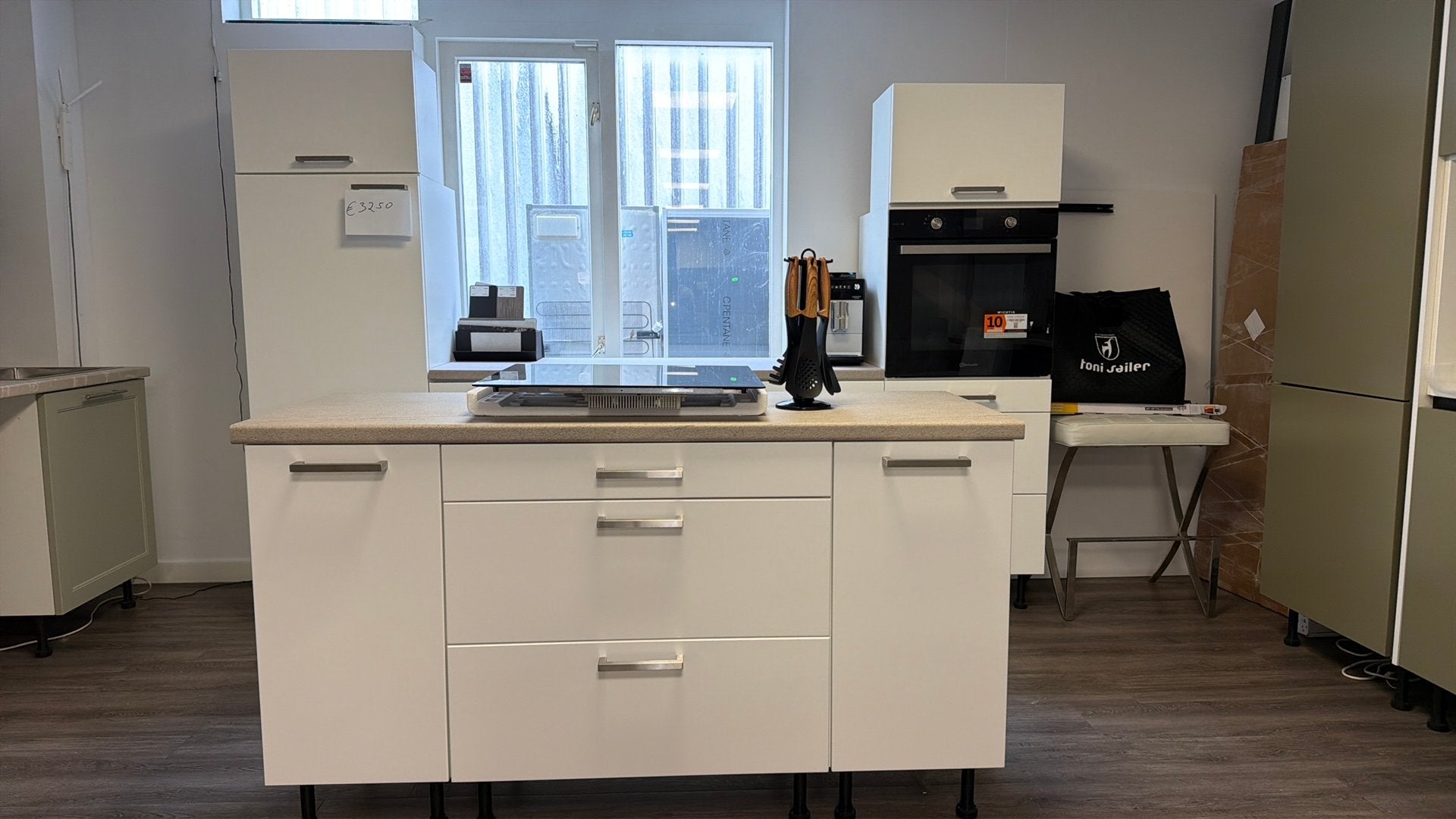 Compleet Keuken eiland wit kleur, Ophalen, Wit, Overige typen, Nieuw