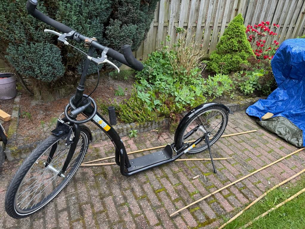 Bike2Go Kickbike Step - Zwart, Gebruikt, Fietsen en Brommers, Steps, Ophalen, Zo goed als nieuw, Kickbike
