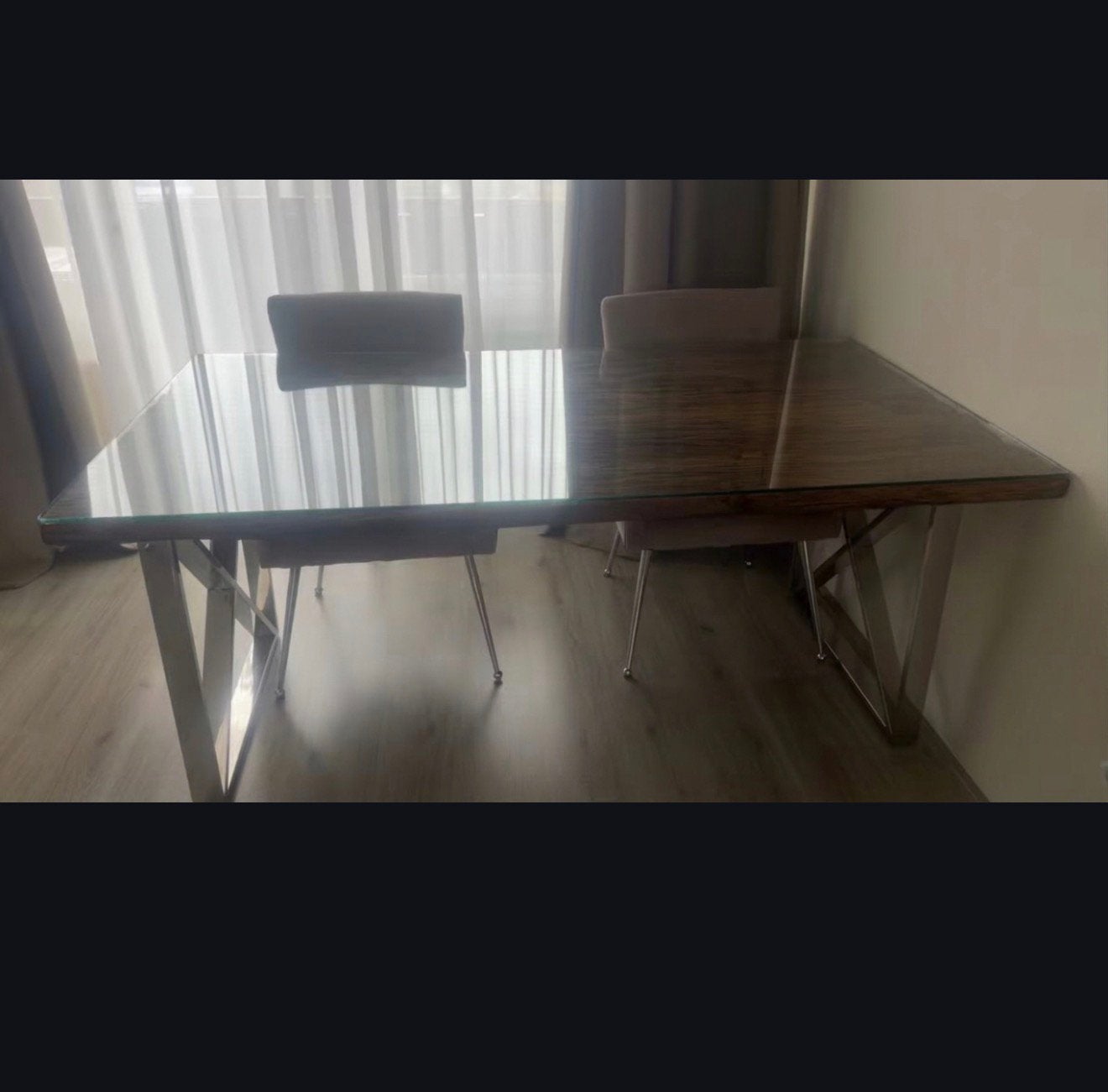 Richmond / Eric Kuster Stijl Eettafel met Glasplaat, Ophalen, Overige houtsoorten, 50 tot 100 cm, Zo goed als nieuw