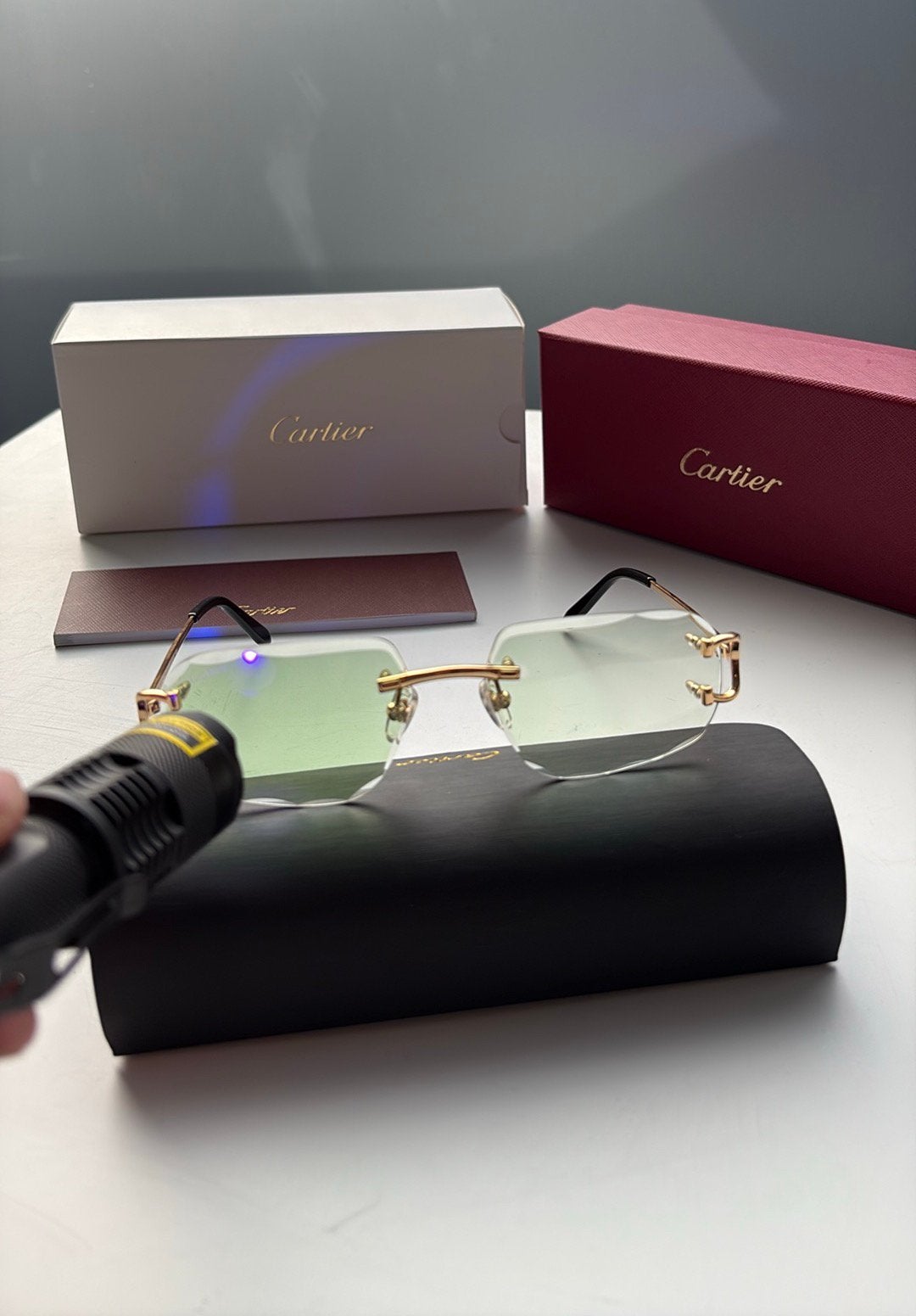 ACTIE! Cartier Zonnebril meekleurend WhatsApp: 0686458466, Ophalen, Nieuw, Zwart, Overige merken