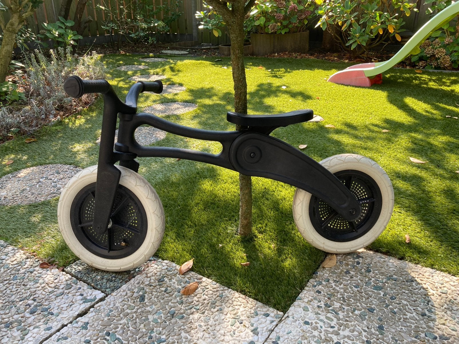 Wishbone 2 in 1 loopfiets black, Ophalen, Zo goed als nieuw, Loopfiets