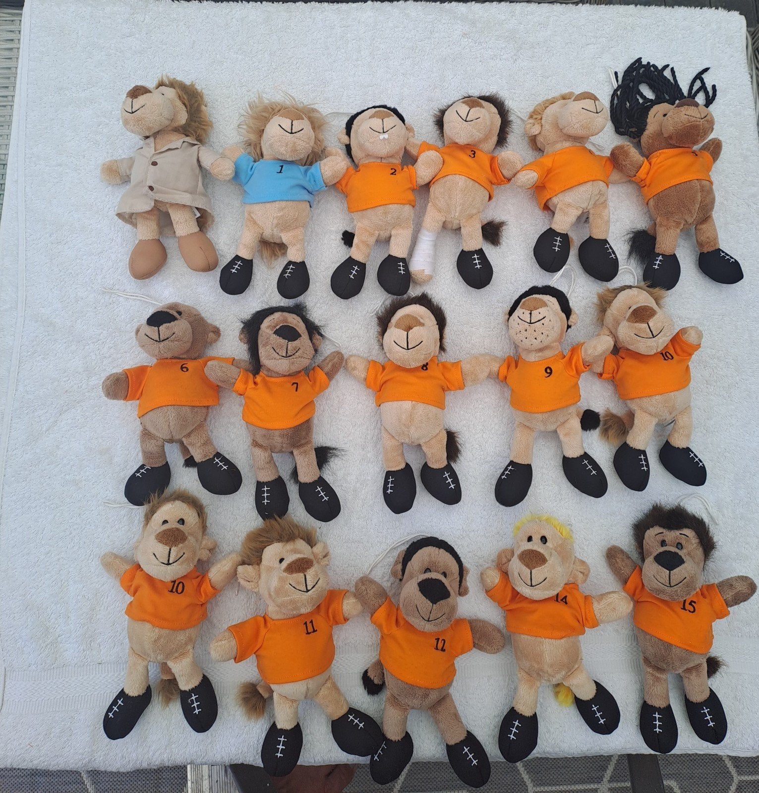 Oranje spullen leeuwen, Verzamelen, Verzenden, Zo goed als nieuw