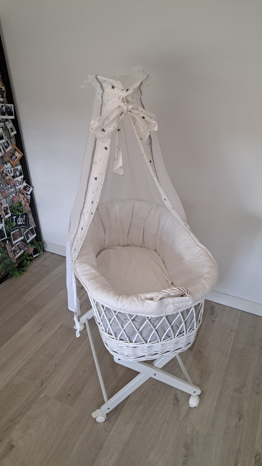 Witte wieg met matras en hemeltje, Ophalen, Gebruikt, Minder dan 140 cm, Matras
