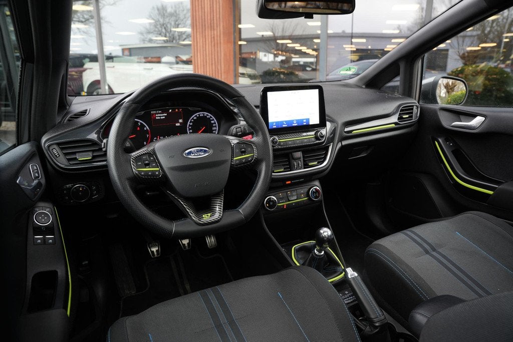 Ford Fiesta 1.5 EcoBoost ST-3 Panoramadak Cruise Recaro LED, Voorwielaandrijving, Euro 6, Leder en Stof, Handgeschakeld