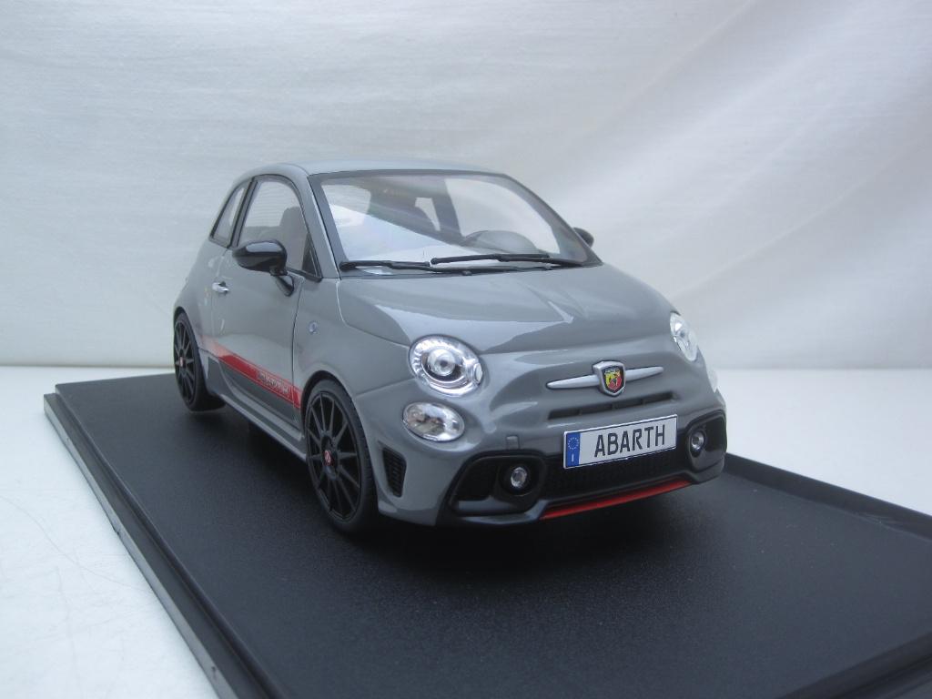 Fiat 500 / 695 Abarth XSR Edition 2022 1:18 Solido, Ophalen of Verzenden, Nieuw, Auto, Solido