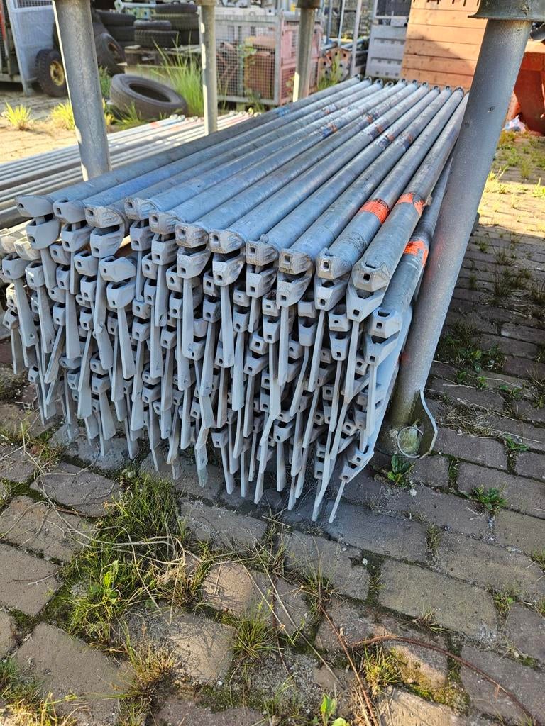 Liggers 2,57 mtr layher, Doe-het-zelf en Verbouw, Steigers, Ophalen, Gebruikt, Overige typen