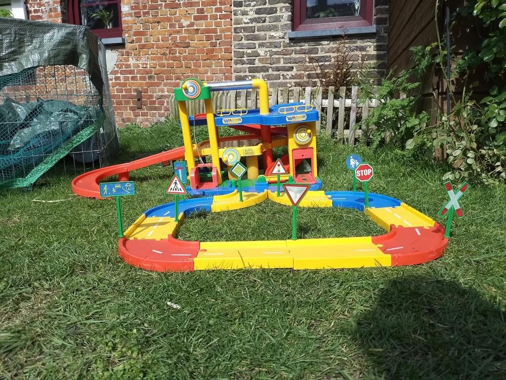 Speelgoed Autogarage, Kinderen en Baby's, Speelgoed | Overig, Ophalen of Verzenden, Gebruikt, Jongen of Meisje
