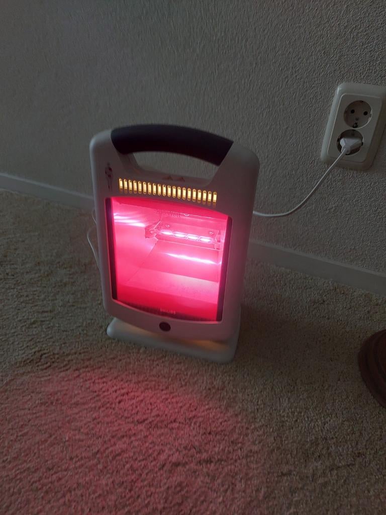 Philips InfraCare Warmtelamp 200W + beschermbril, Witgoed en Apparatuur, Gebruikt, Overige typen, High Tech Campus 25, Ophalen of Verzenden