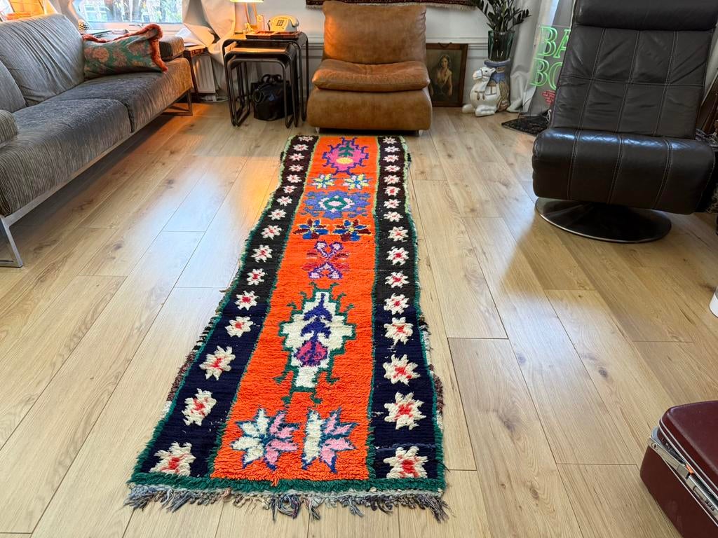 Handgeknoopt vintage tapijt 274x75 cm kleurrijk boho design, Info@bababoho.com, Zo goed als nieuw, Zwart, Handmade Handknotted carpet wool Maroccan design rug