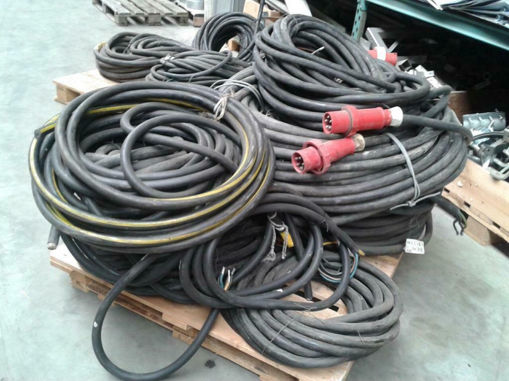 0043. Verlengsnoer / kabel rubber en neopreen / div. lengtes, Ophalen, Gebruikt, Kabel of Snoer