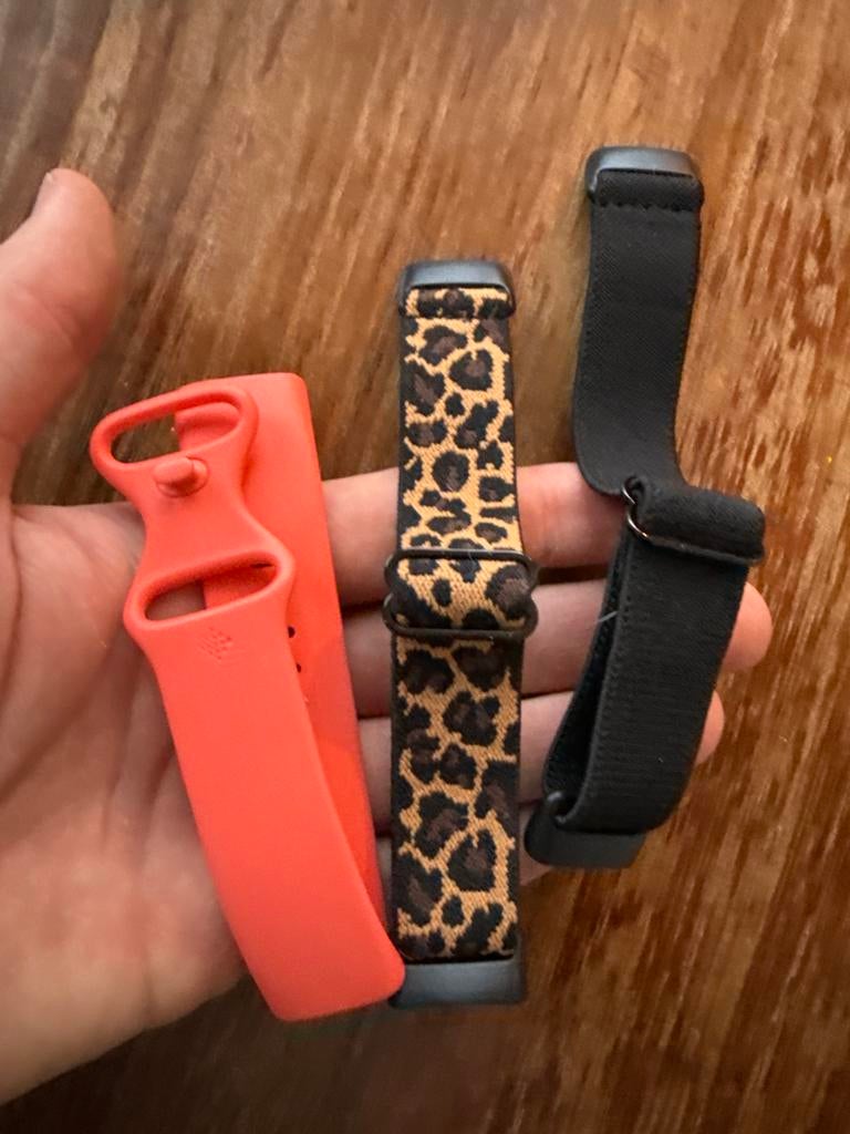 Fitbit Charge 6 Bandjes - Verschillende kleuren en stijlen, Ophalen of Verzenden, Gebruikt, Android