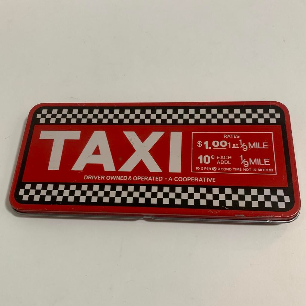 Plat blikje pennenblik  - Taxi design rood zwart, Ophalen of Verzenden, Gebruikt