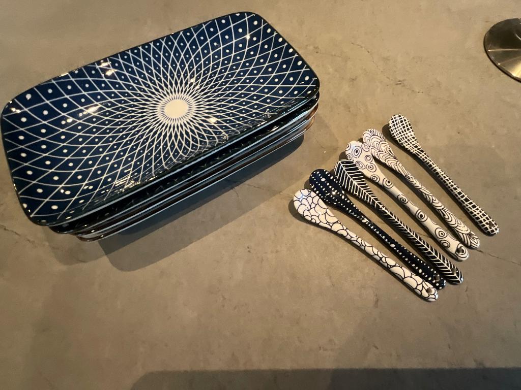 Blauw wit servies, Ophalen of Verzenden, Zo goed als nieuw, Bord(en), Overige stijlen