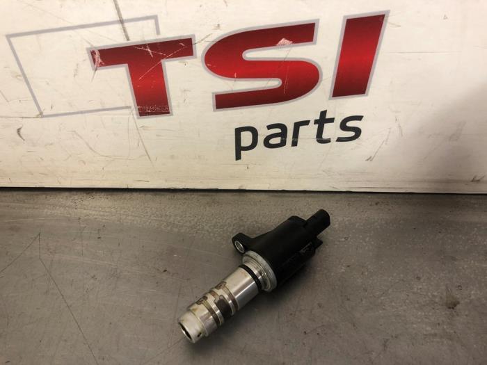 Nokkenas Verstelling van een Volkswagen Golf, Auto-onderdelen, Gebruikt, -, Volkswagen, -