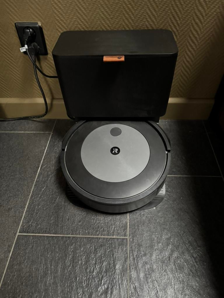Roomba j7 plus, Ophalen, Zo goed als nieuw, Robotstofzuiger