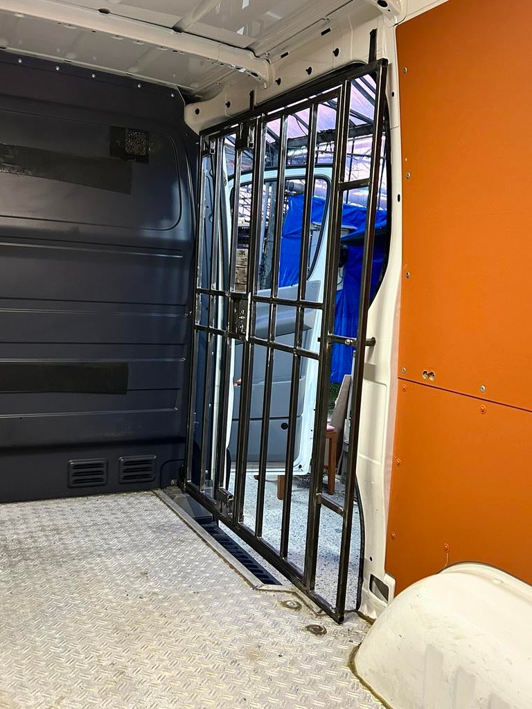 Foto 4 van Beveiligings hekwerk bus