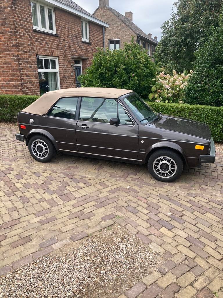 Volkswagen Golf 1 Cabrio Wolfsburg limitededition (Oldtimer), Auto's, Voorwielaandrijving, 938 kg, 1200 kg, 1781 cc