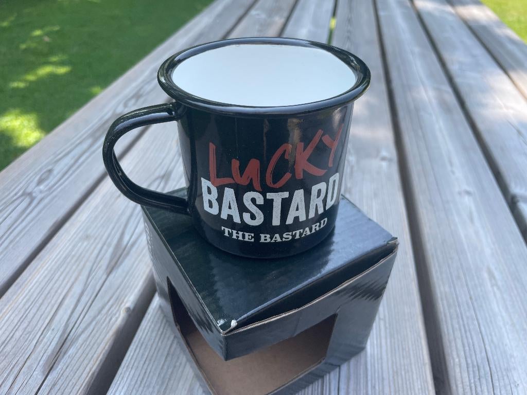 D462 The Bastard Mug Mok Lucky Bastard NIEUW, Ophalen of Verzenden, Nieuw, The Bastard