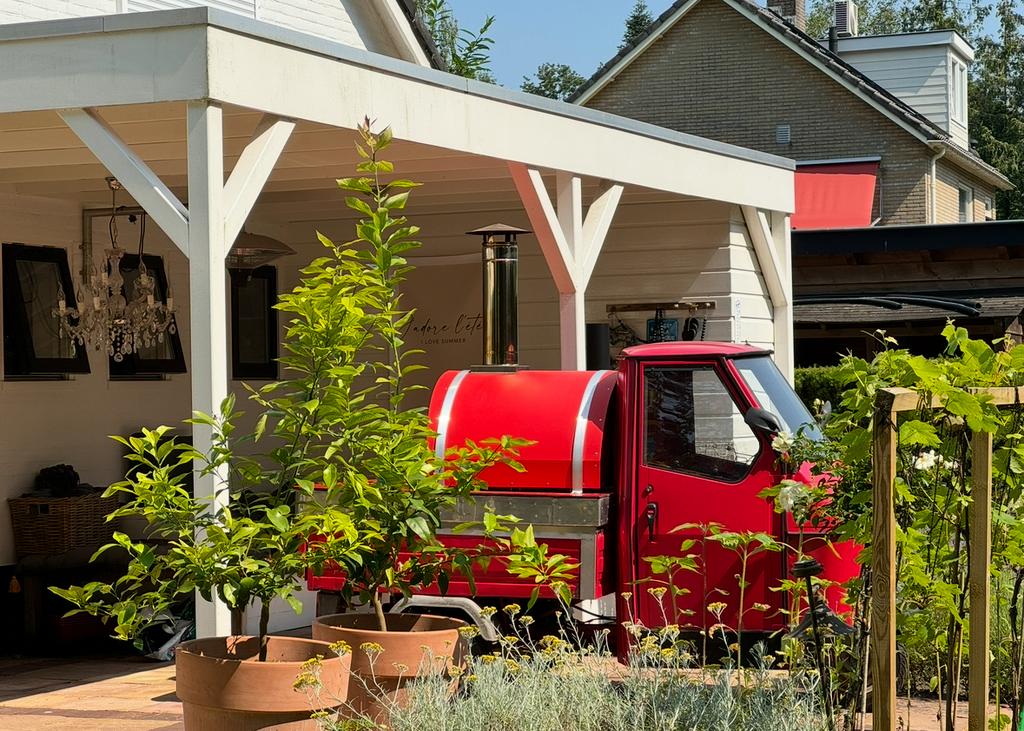 Catering pizza foodtruck buffet live cooking