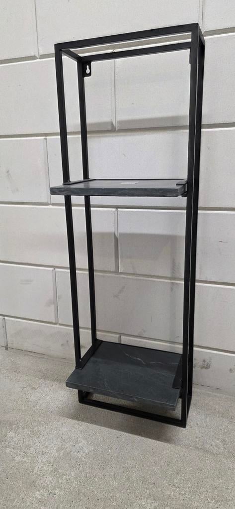 Zwart metalen wandrek met 2 marmeren plateaus 85x30x25, Ophalen, Zo goed als nieuw