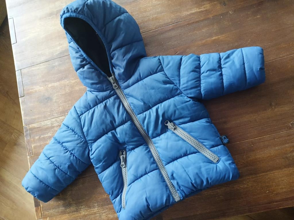 Benetton blauwe winterjas maat 80/86, Gebruikt, Jongen of Meisje, Overige typen, Ophalen of Verzenden