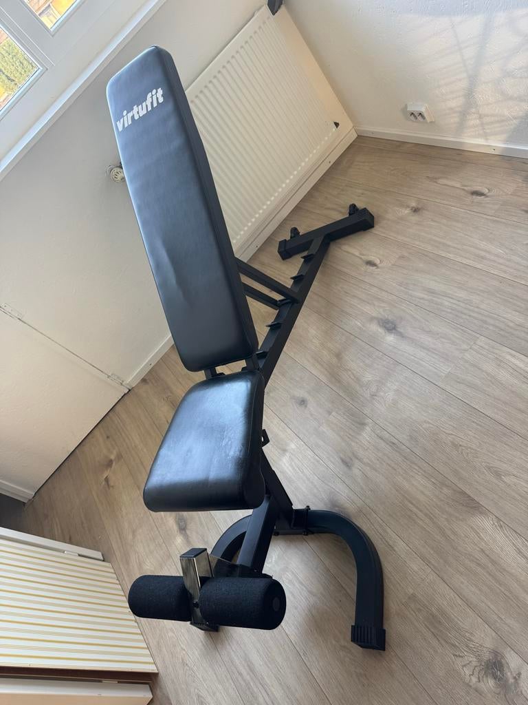 VirtuFit Verstelbare Fitnessbank Pro - Zo goed als nieuw!, Sport en Fitness, Fitnessapparatuur, Ophalen, Overige typen, Armen