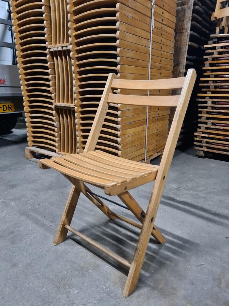 100x vintage retro KLAPSTOELEN partij houten stoelen bistro, Huis en Inrichting, Stoelen, Ophalen, Gebruikt, Bruin, VINTAGE