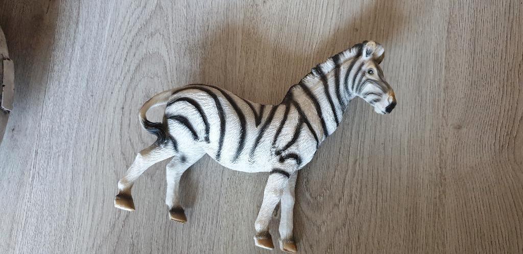 poly zebra beeld paard nieuw, Verzamelen, Beelden en Beeldjes, Nieuw, Dier, Ophalen of Verzenden