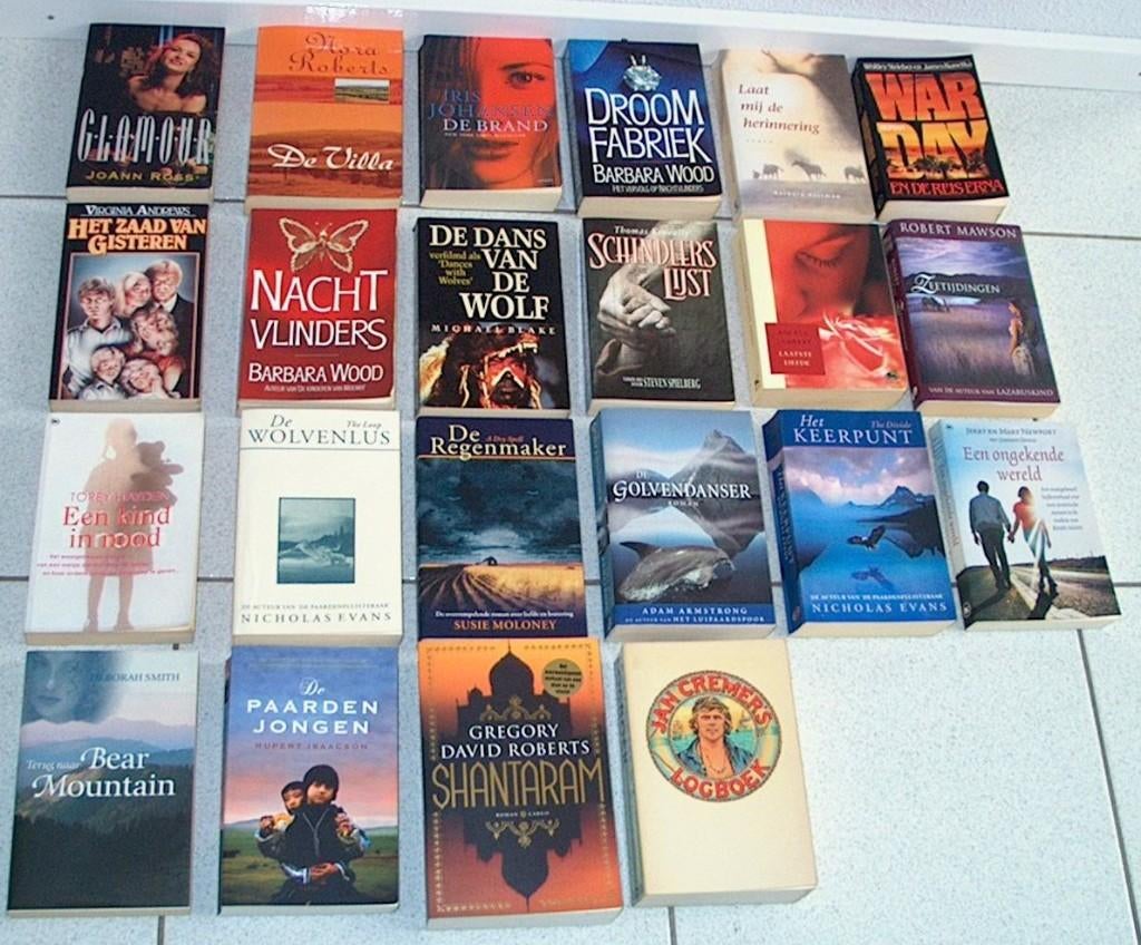 21 paperback romans (zie omschrijving voor de titels), Boeken, Romans, Ophalen, Zo goed als nieuw
