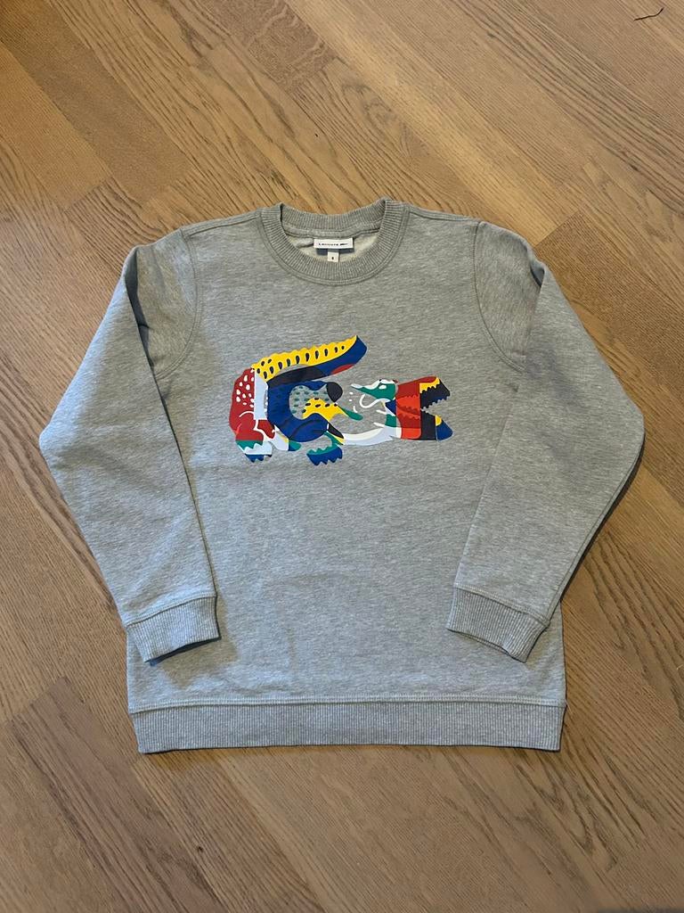 Lacoste trui maat 8 128 als nieuw, Ophalen of Verzenden, Zo goed als nieuw, Jongen, Trui of Vest