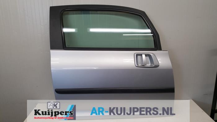 Schuifdeur rechts van een Peugeot 1007 (EZR), Gebruikt, -, Deur, -
