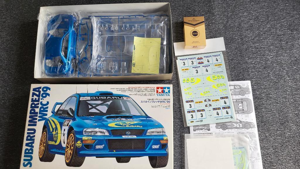 Subaru Impreza WRC met 555 decals van Tamiya, Hobby en Vrije tijd, Modelbouw | Auto's en Voertuigen, Nieuw, Auto, Groter dan 1:32