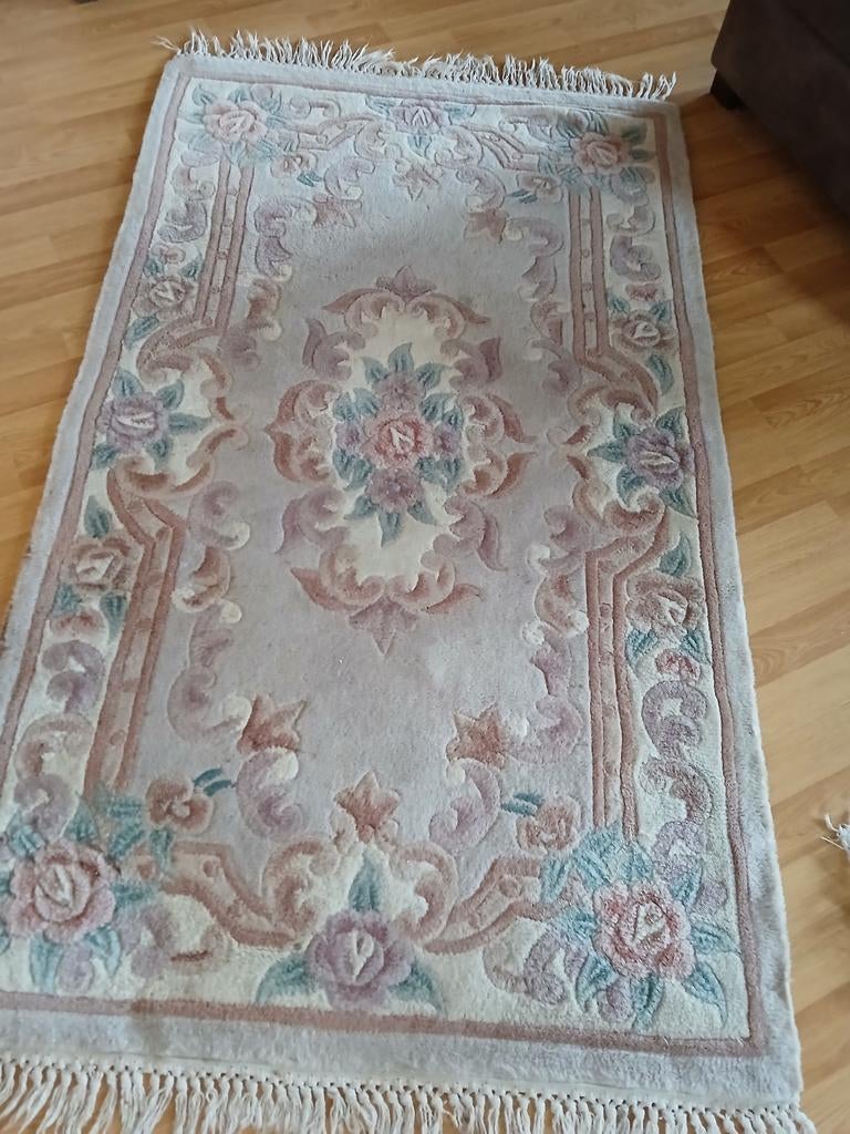 Mooie wollen loper beige met rose bloemen, Huis en Inrichting, Stoffering | Tapijten en Kleden, Beige, 200 cm of meer, Zo goed als nieuw