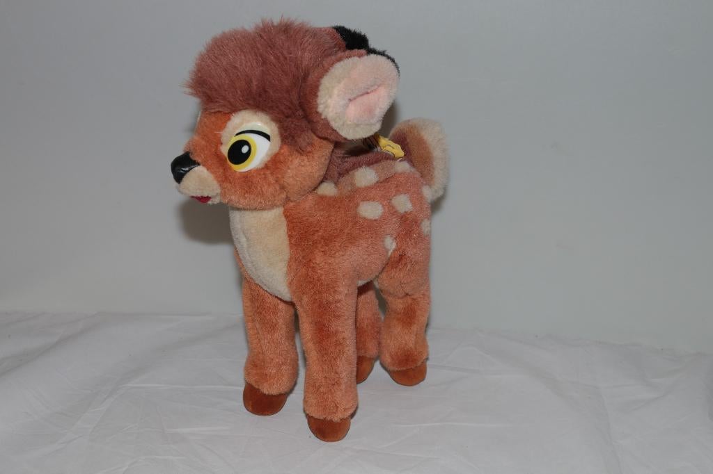 Disney Bambi met vlinder Gund Inc knuffel vintage kerst, Verzamelen, Ophalen of Verzenden, Bambi of Dumbo, Zo goed als nieuw, Knuffel