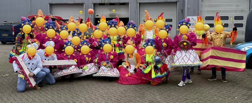 Zomerfeest/optocht/carnavals kleding voor grote groep!!!, Ophalen, Carnaval, Maat 42/44 (L), Kleding