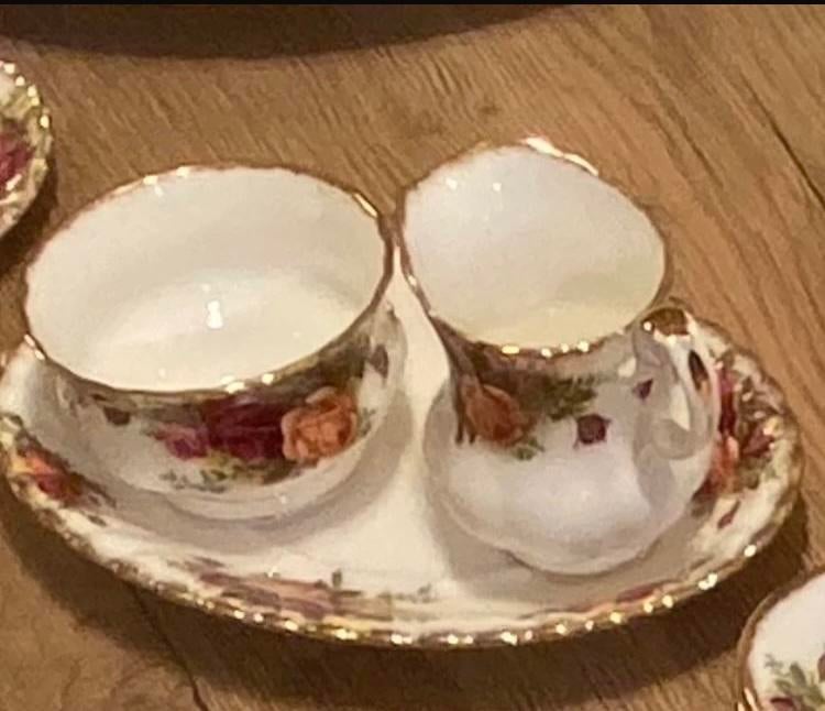 Royal Albert Old Country Roses Suikerpot & Melkkan, Ophalen of Verzenden