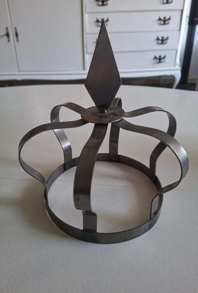 Metalen kroon decoratie, Ophalen of Verzenden, Gebruikt