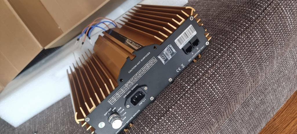 Dimlux Expert 600/750 W EL UHF Ballast MK 1  -Nieuw in Doos, Tuin en Terras, Kweekspullen, Ophalen of Verzenden, Nieuw, Overige typen
