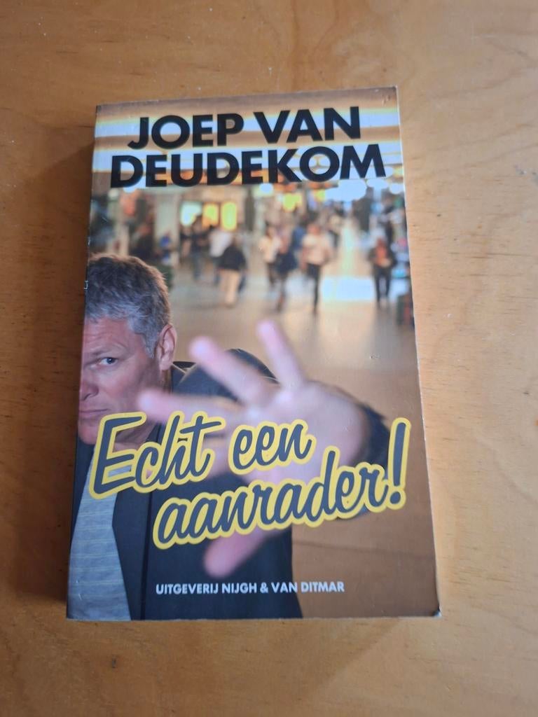 Joep van Deudekom - Echt een aanrader!, Boeken, Essays, Columns en Interviews, Gelezen, Eén auteur, Ophalen of Verzenden