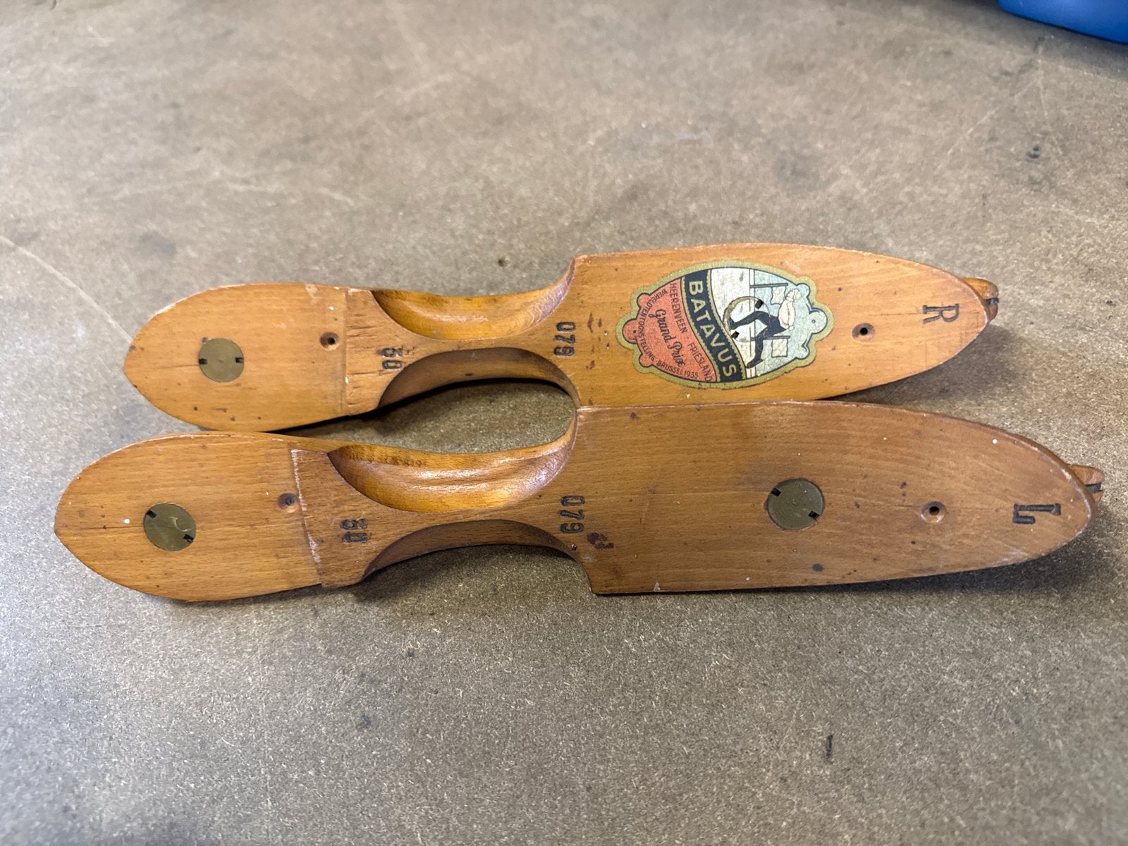 Vintage houten schaatsen Batavus nieuw, Antiek en Kunst, Antiek | Overige Antiek, Ophalen of Verzenden