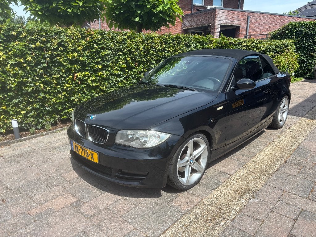 BMW 1-Serie 2.0 118I Cabrio 2008 Zwart, Auto's, 1-Serie, Euro 5, 1995 cc, Zwart